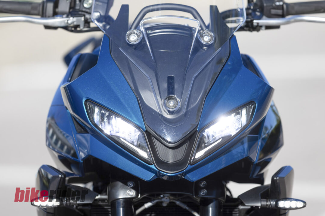 Triumph_Tiger Sport_660 static head lights