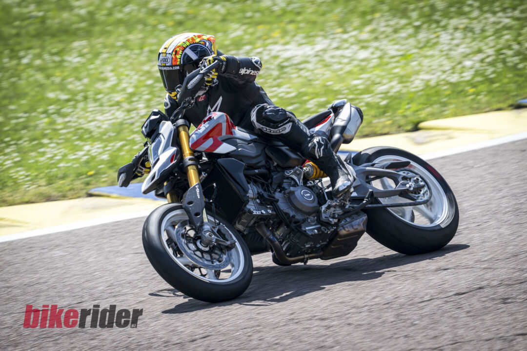 20260417-_AP19289-1080x720 Ducati Hypermotard V2 SP review action track