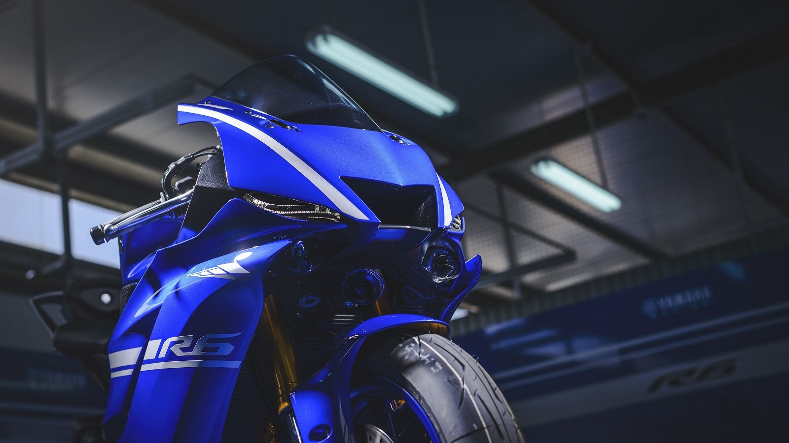 Yamaha R6
