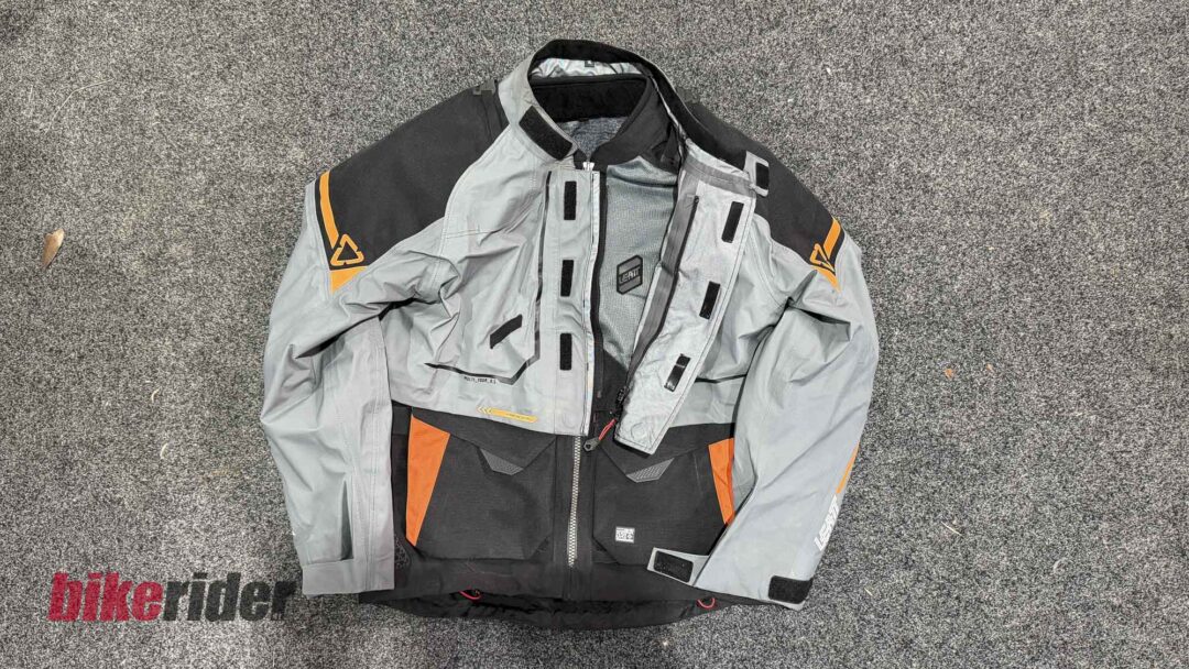 Leat MultiTour Jacket ventilation under waterproof liner