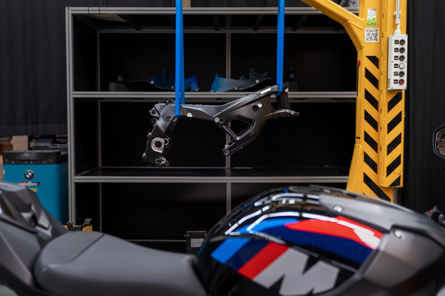 BMW M1000RR