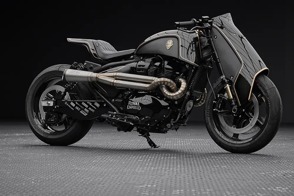 Royal Enfield Shotgun 650 Rough Crafts Edition
