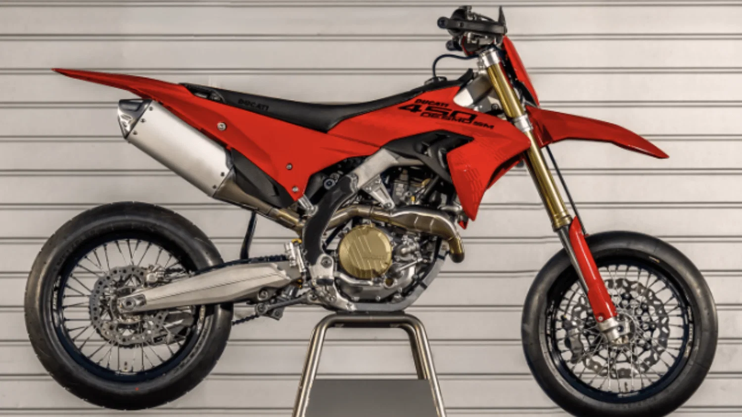 Ducati Desmo450 SM