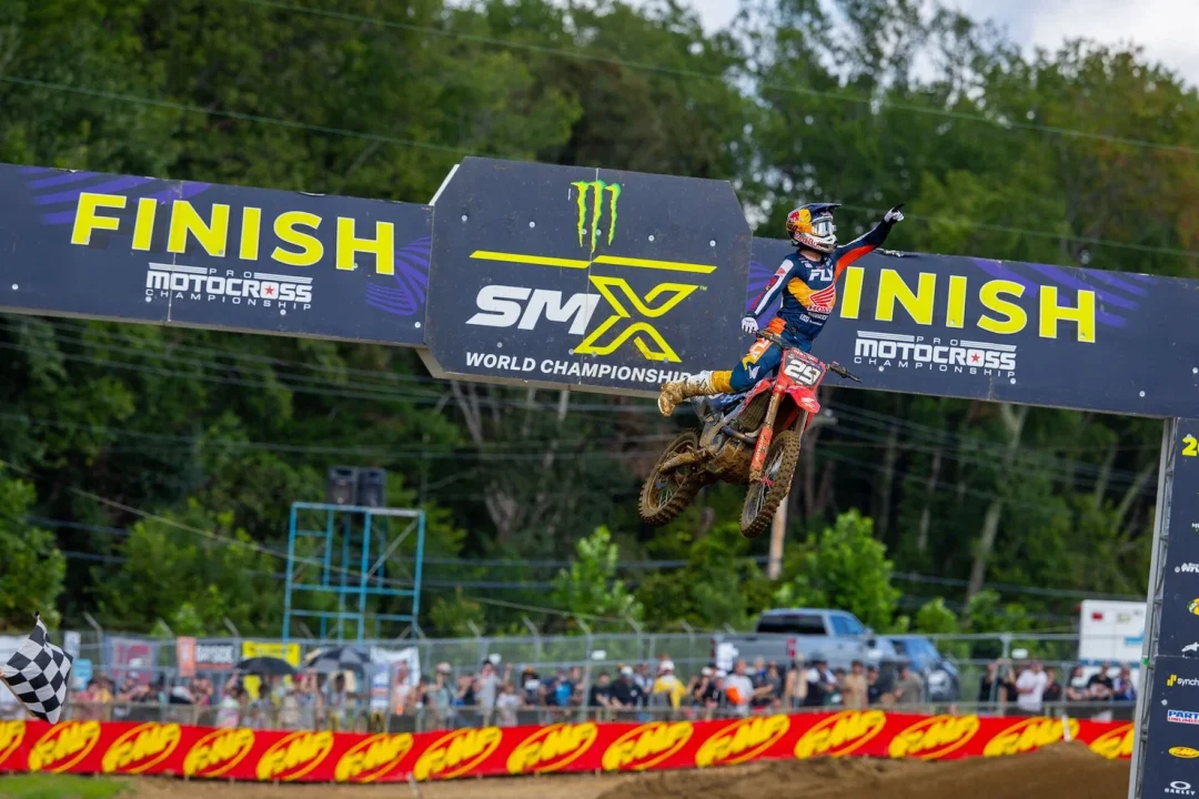 Cole Davies Budds Creek winner jump over finish line