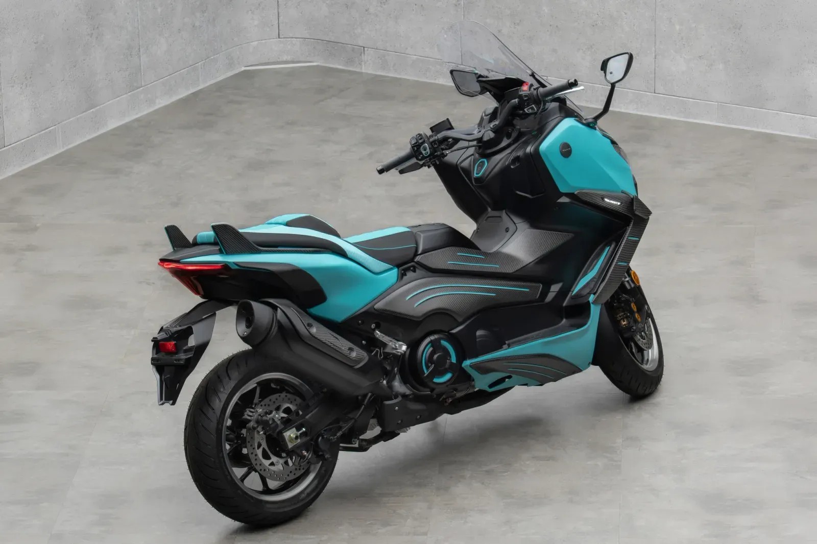 Yamaha TMAX 560