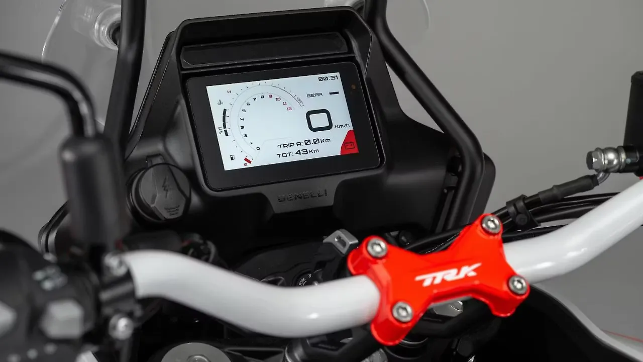 Benelli TRK 902 Xplorer