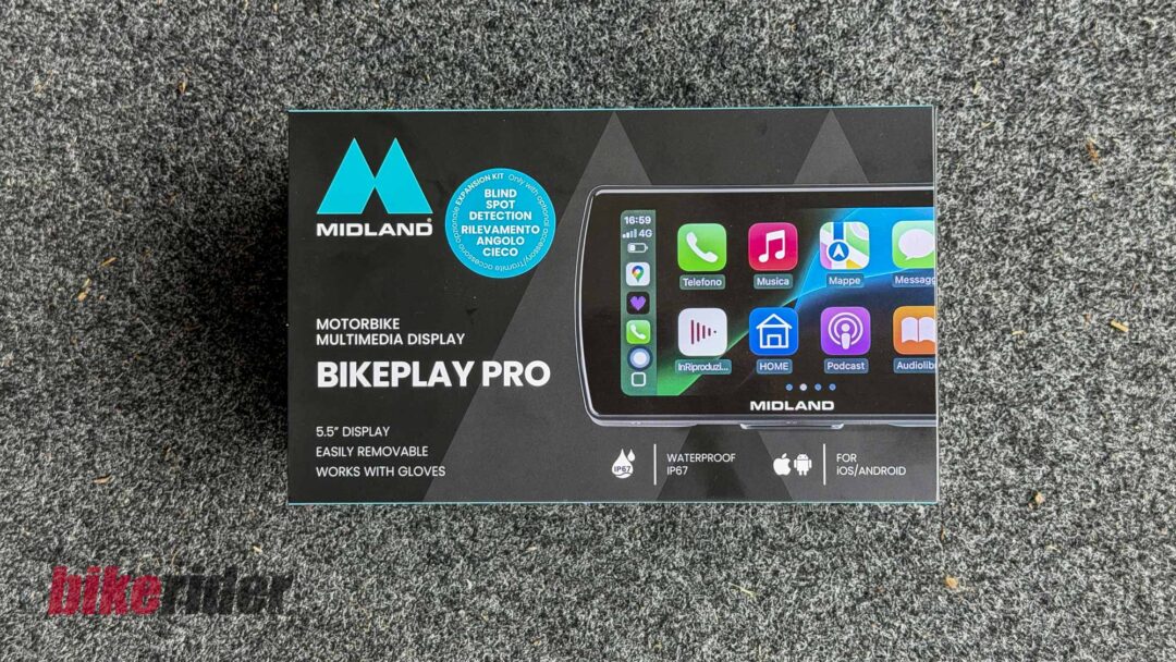 Midland BikePlay screen in the box