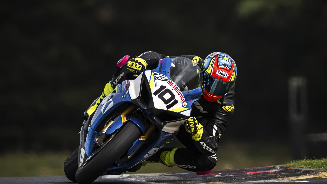 Sloan Frost AMCC Hampton Downs ASP Suzuki GSXR1000