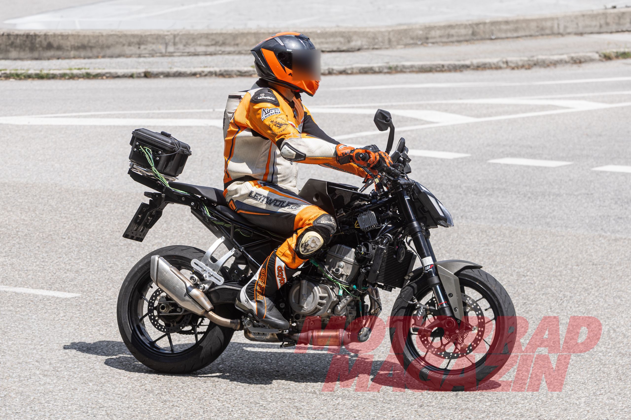 KTM 490 Duke