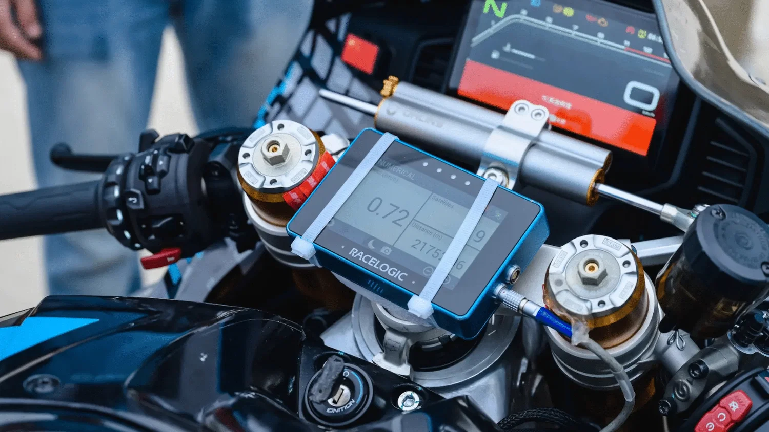 CFMoto V4 SR-RR