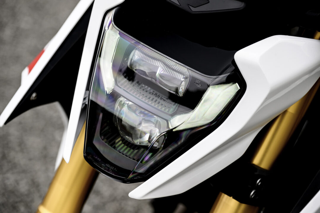 BMW F 450 R LED headlight