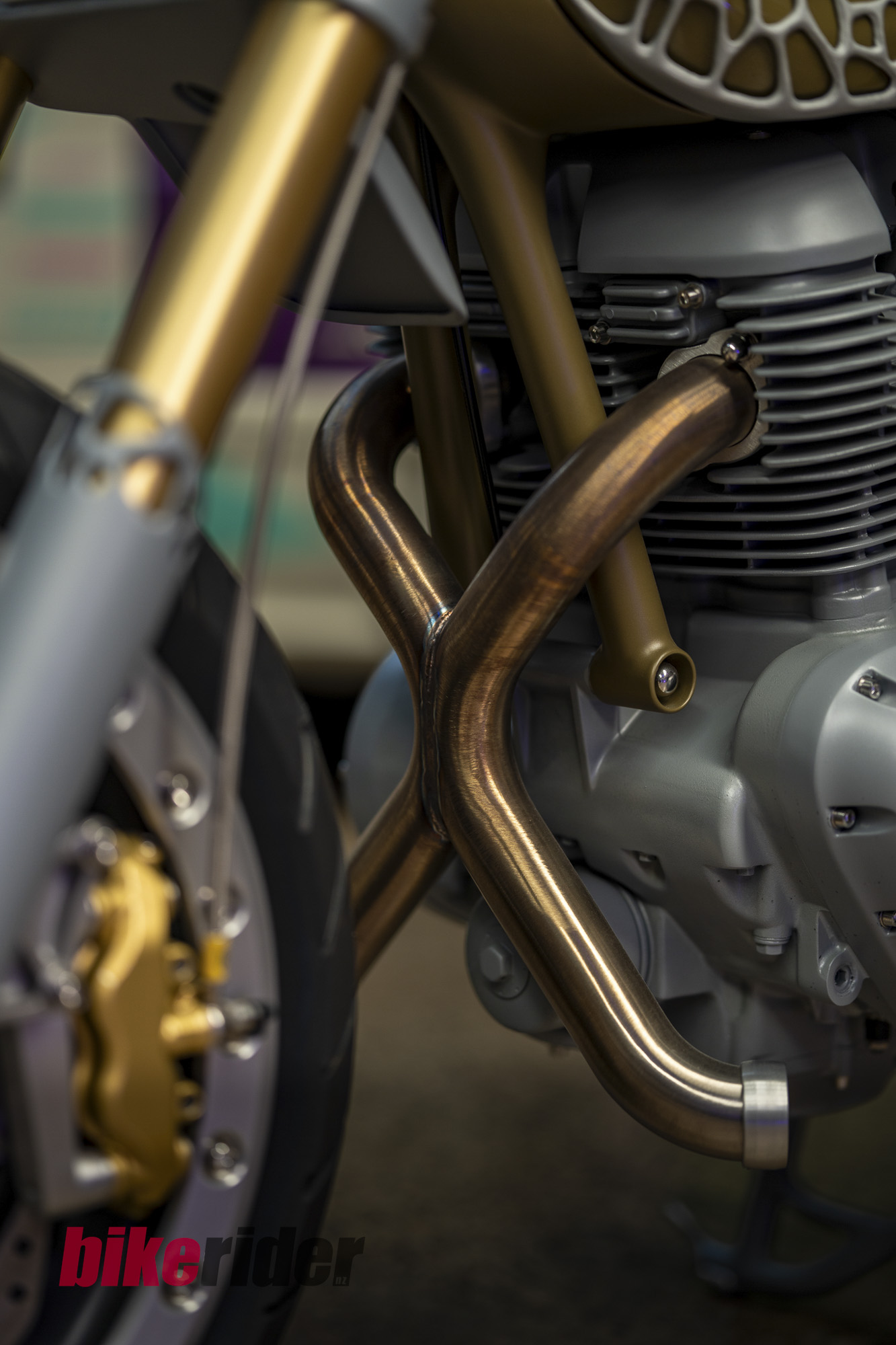 Project MEGA front suspension detail