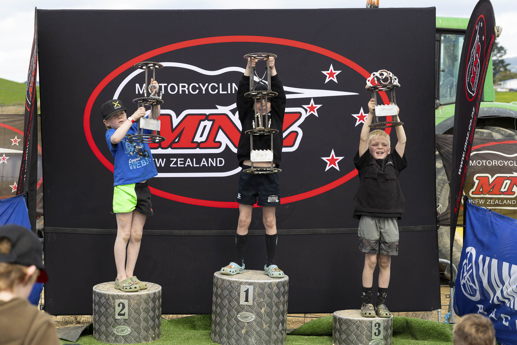 20261004-20261004_MiniMX_3425 The MX50 6-8 years class podium (from left): Corbin Wind (2nd), Jackson Slater (1st) and Oscar Lampe at the 2026 NZ Mini Motocross Nationals