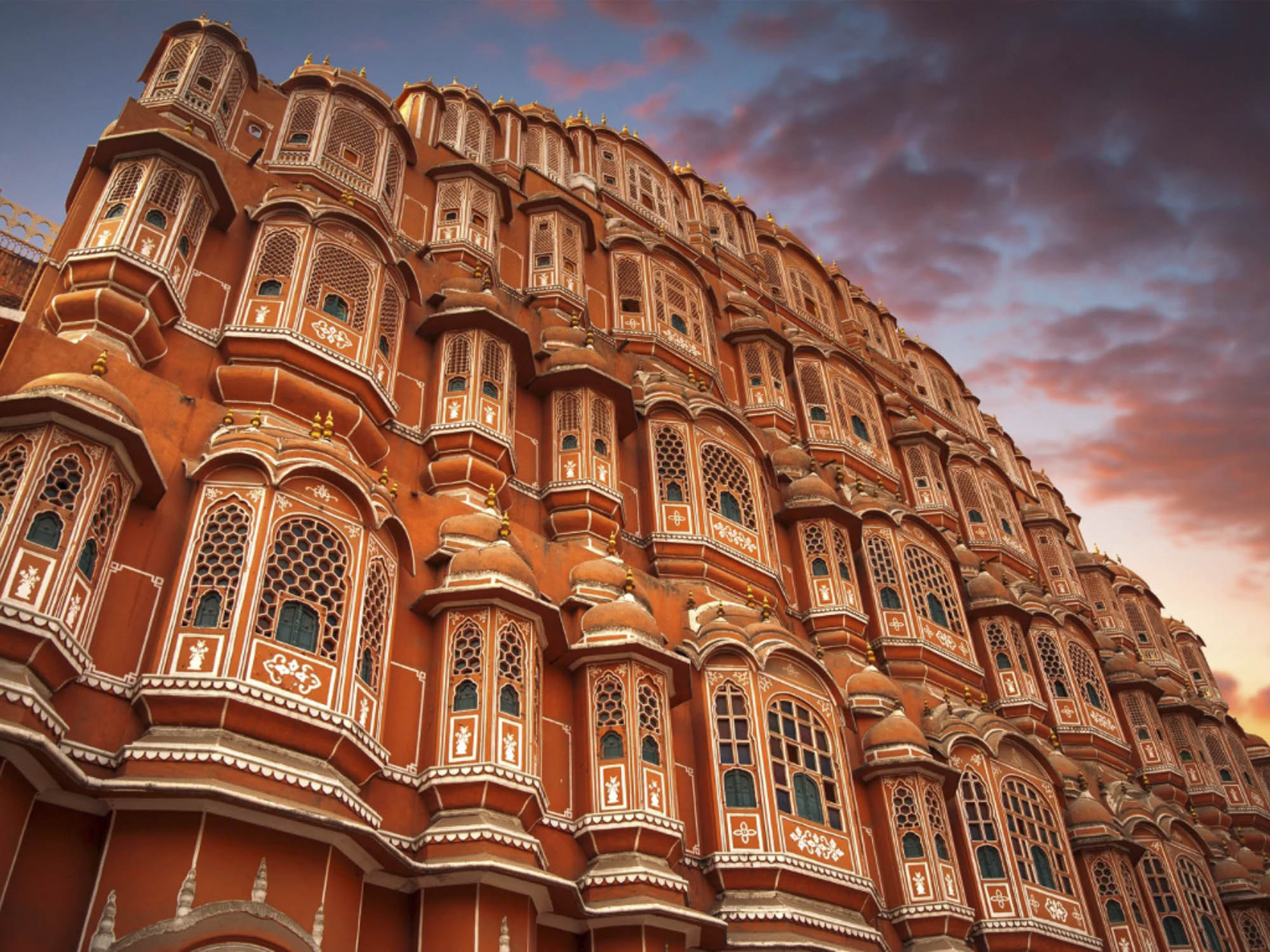 Jaipur’s intricate Hawa Mahal façade.