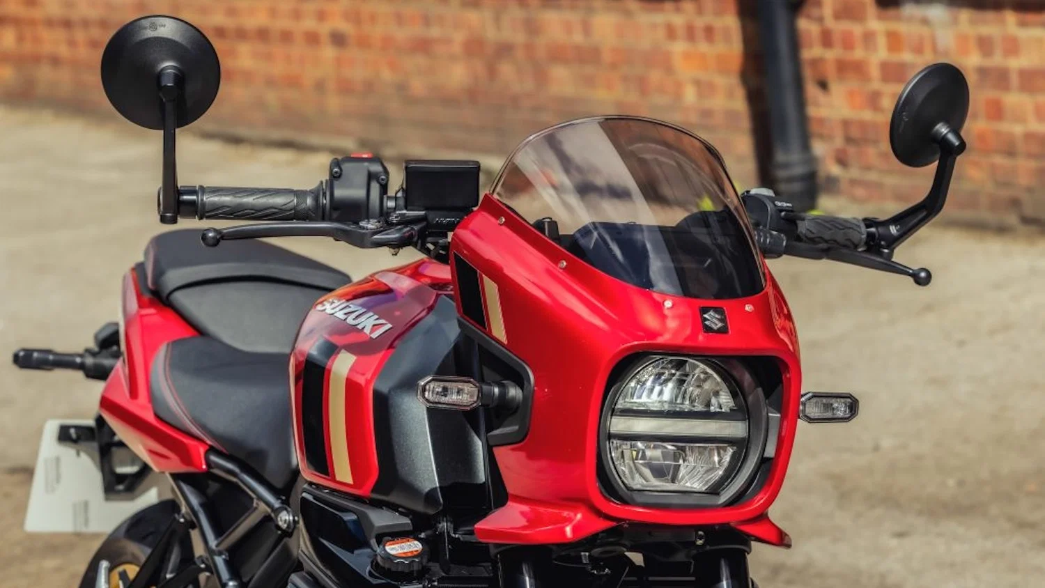 Suzuki GSX-8TT