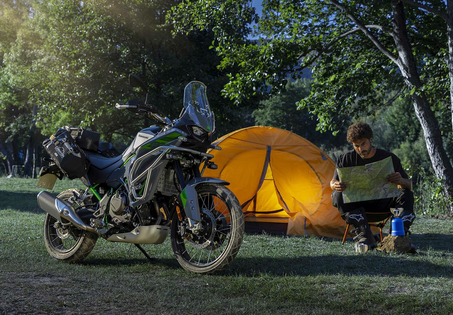 Kawasaki KLE650 adventure touring campsite