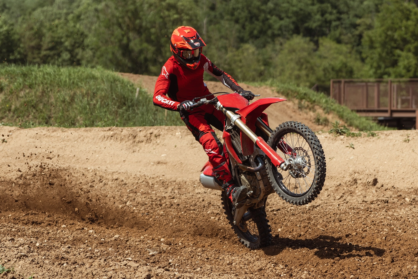 Ducati Desmo450 MX and MX Factory
