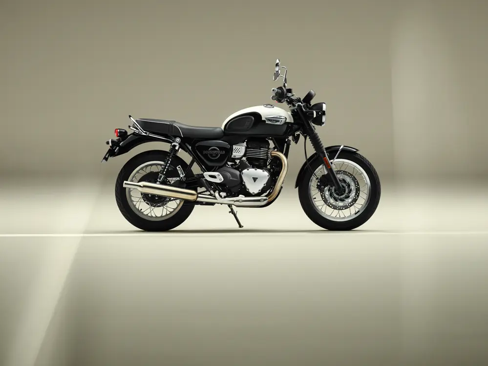 Triumph Bonneville T40 and T40 Black